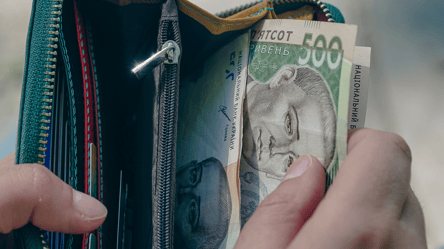 Виплати малозабезпеченим можуть змінити: що передбачають нові правила - 285x160