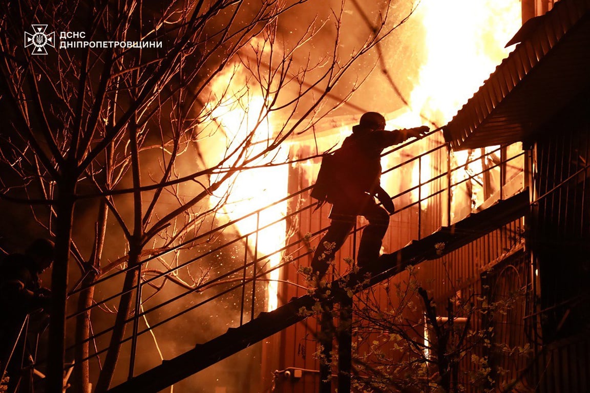 Обстріл Дніпра 17 квітня