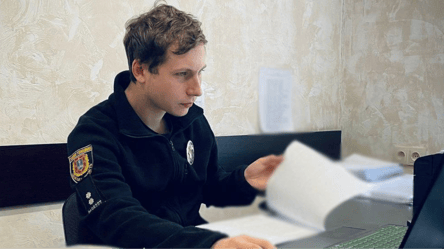 Зірвала прапор України — в Одесі судитимуть жінку - 285x160