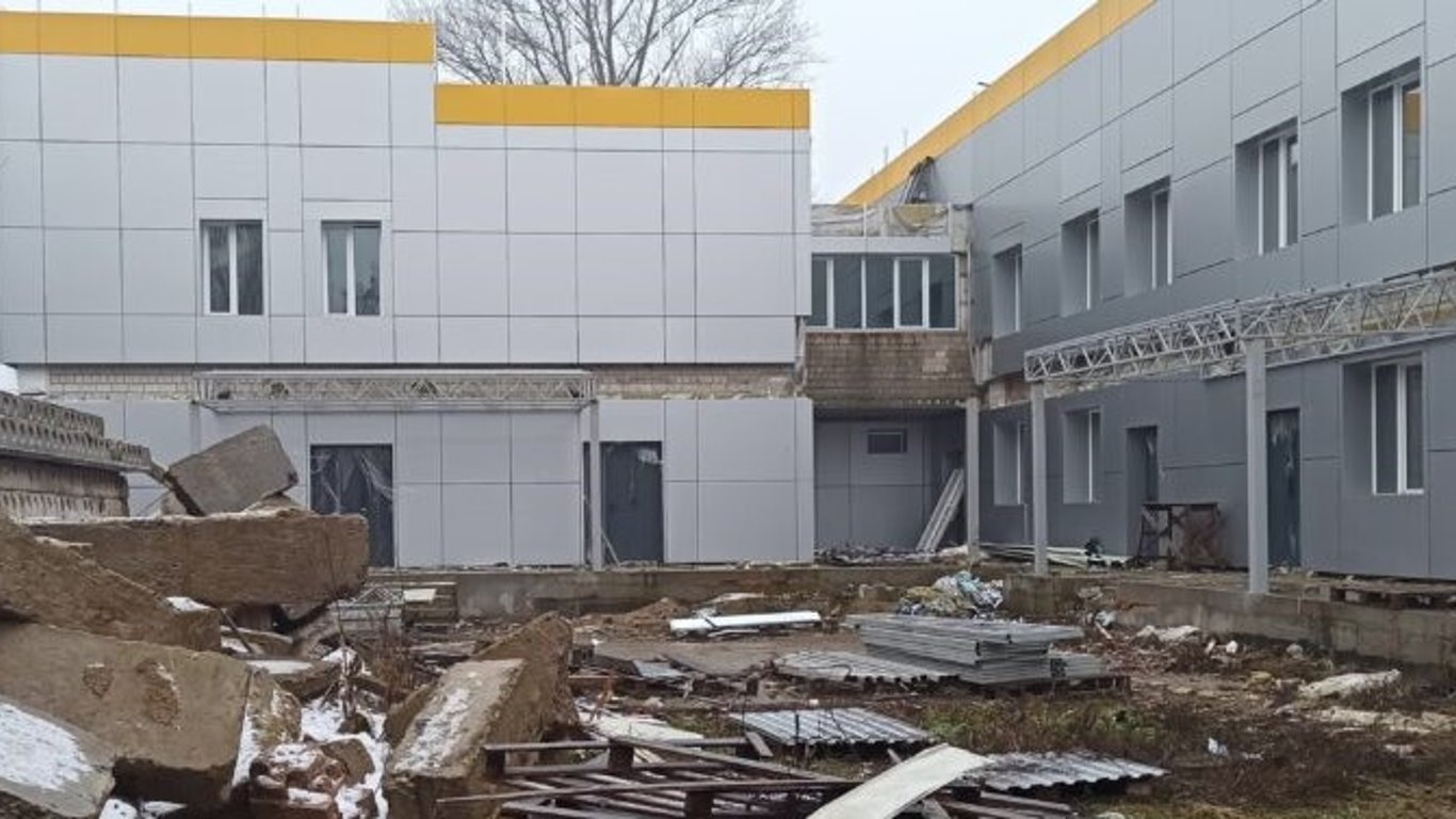 В Броварах за реконструкцию больницы переплатили более 3 млн гривен — детали