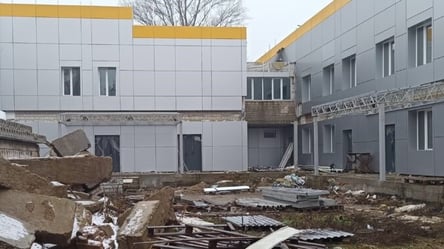 В Броварах за реконструкцию больницы переплатили более 3 млн гривен — детали - 290x166