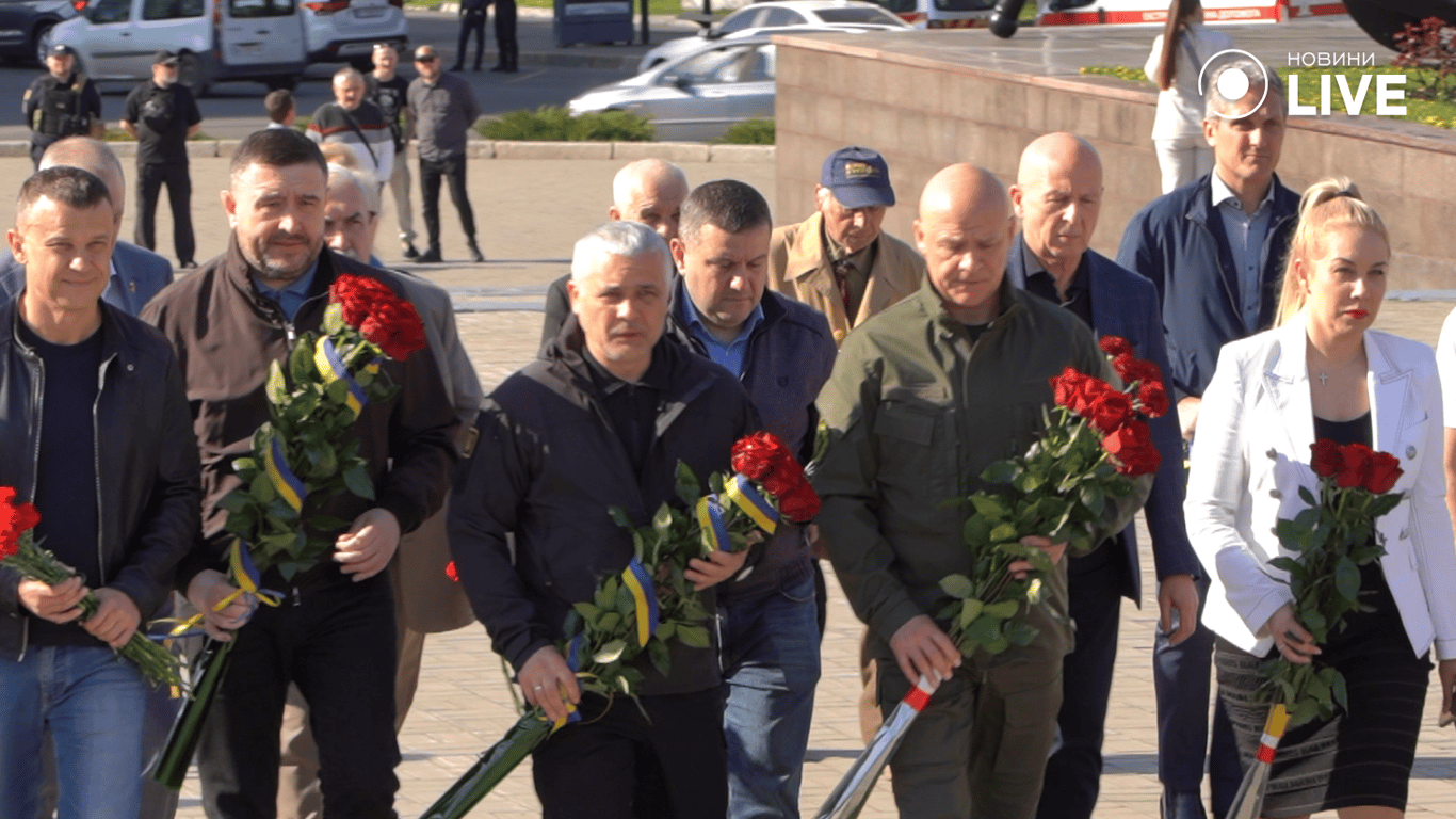 Последний живой освободитель Одессы — город почтил 80-ю годовщину увольнения - фото 6
