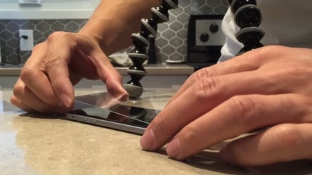 Почему защитная пленка для смартфона стала пустой тратой денег - 285x160