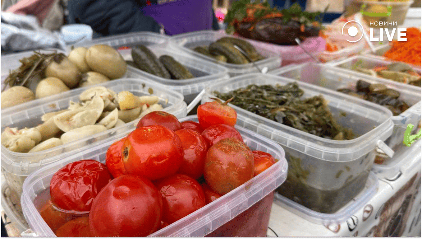 Ціни на соління та салати в Одесі