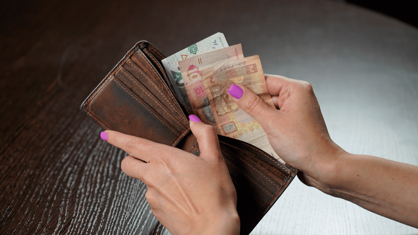 Папірці, а не гроші: які банкноти більше не беруть в магазинах та що з ними робити