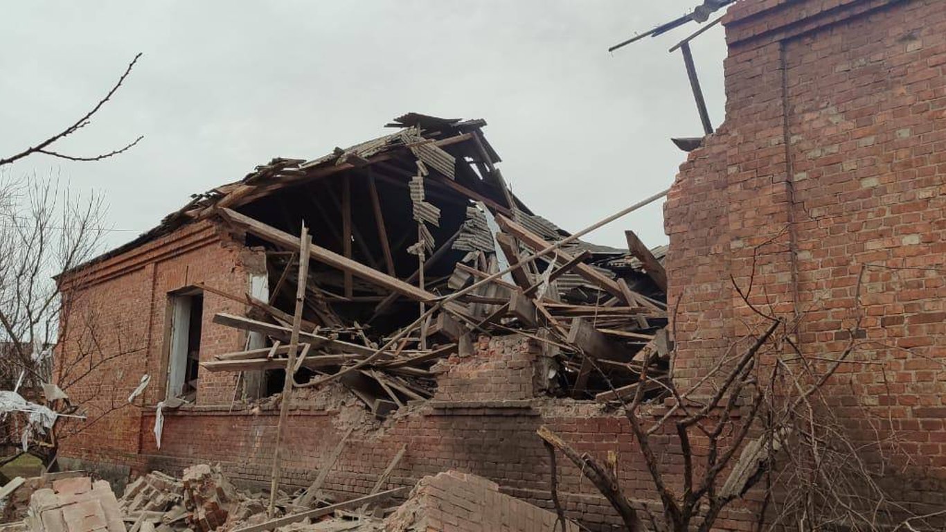 На Харківщині було чутно вибухи — в ОВА повідомили про постраждалого