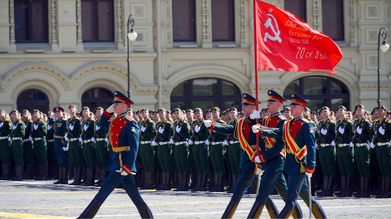 У МЗС прокоментували приїзд лідерів шести країн на парад в Москву