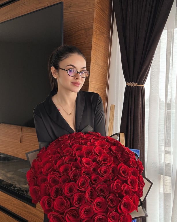 Анастасія Луніна отримала подарунок від чоловіка