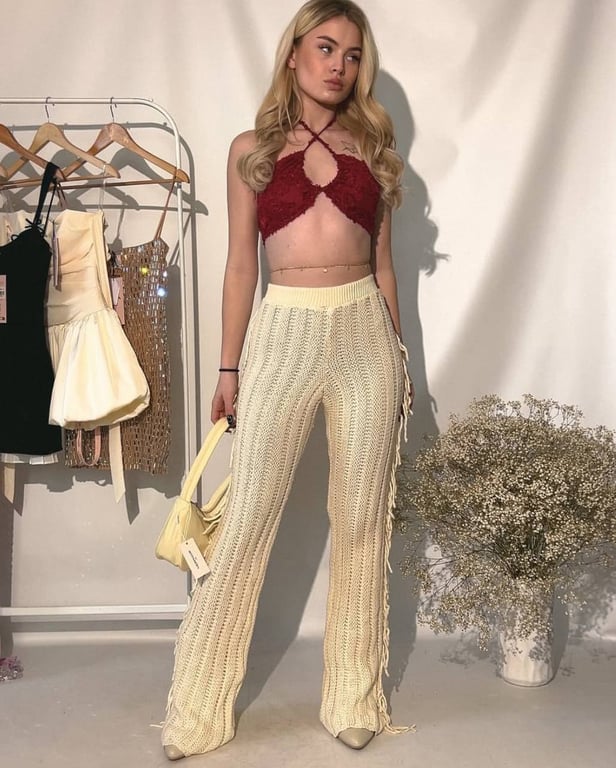 Fringed pants are only suitable for a special occasion