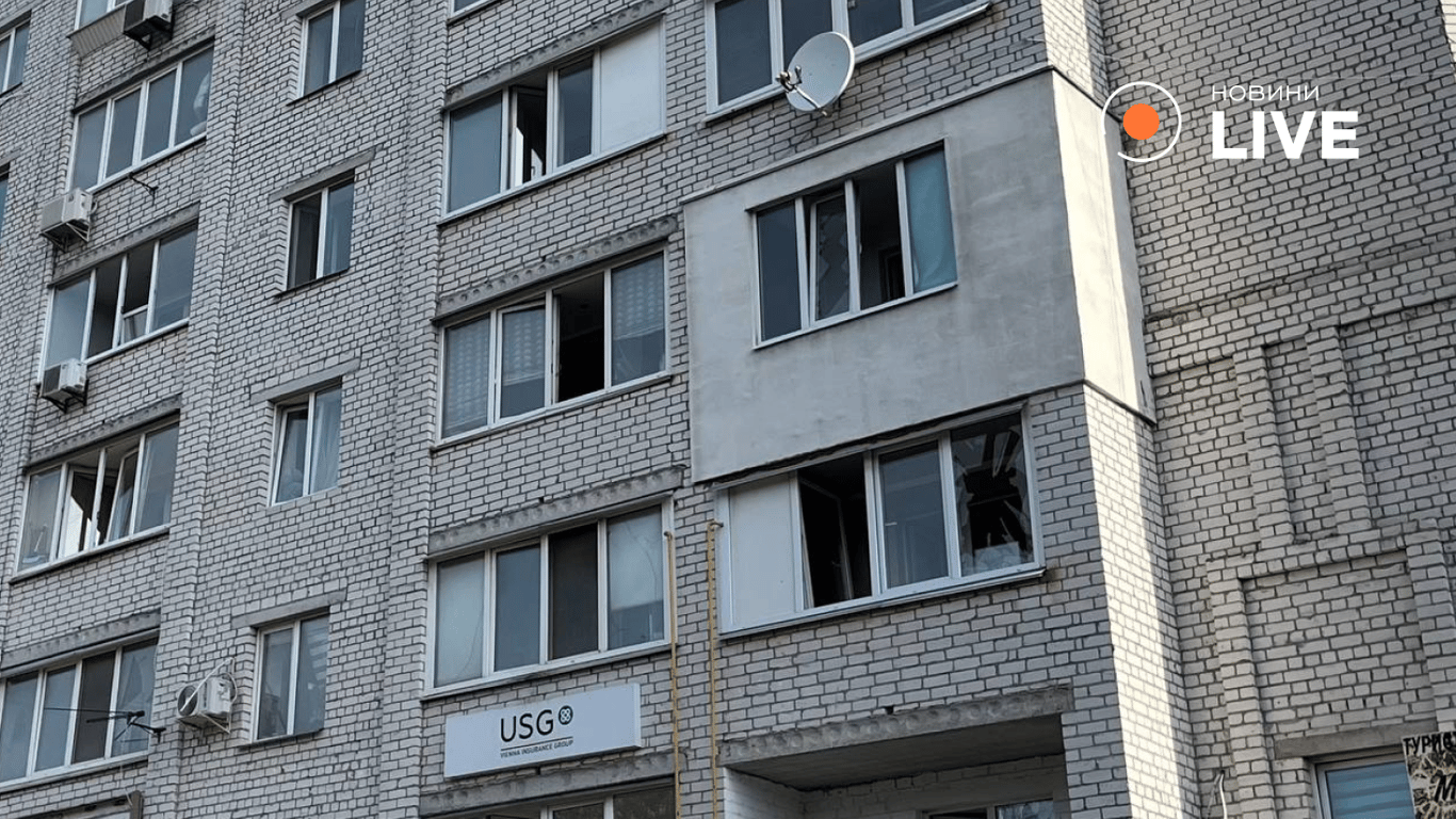 У Борисполі згоріла фармацевтична компанія через атаку РФ - фото 1