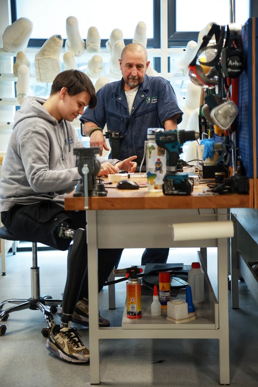 Процес виготовлення протезів