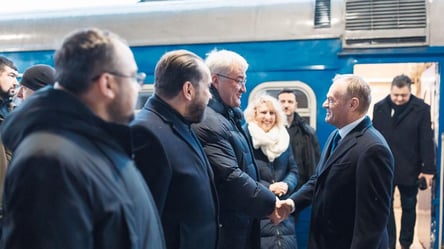 Дональд Туск прибыл в Киев с официальным визитом - 290x160