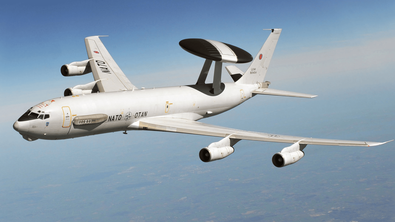 НАТО развернет самолеты AWACS в Литве