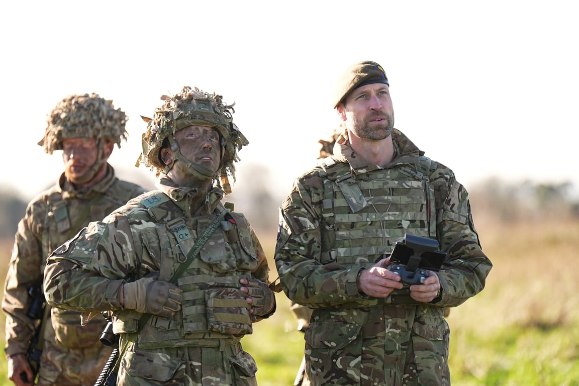 Принц Уильям надел бронежилет