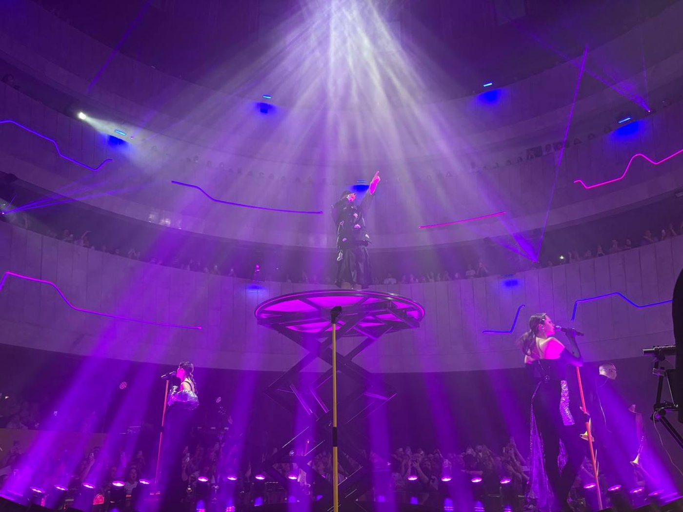 Концерт Дмитра Монатіка у Києві - фото