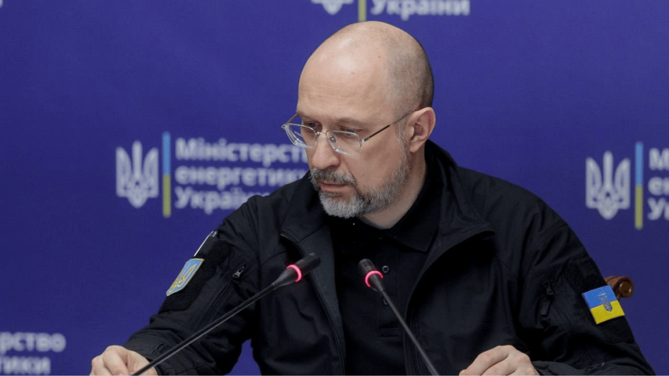Шмыгаль: зимой россияне повредили более 9 ГВт генерации Украины
