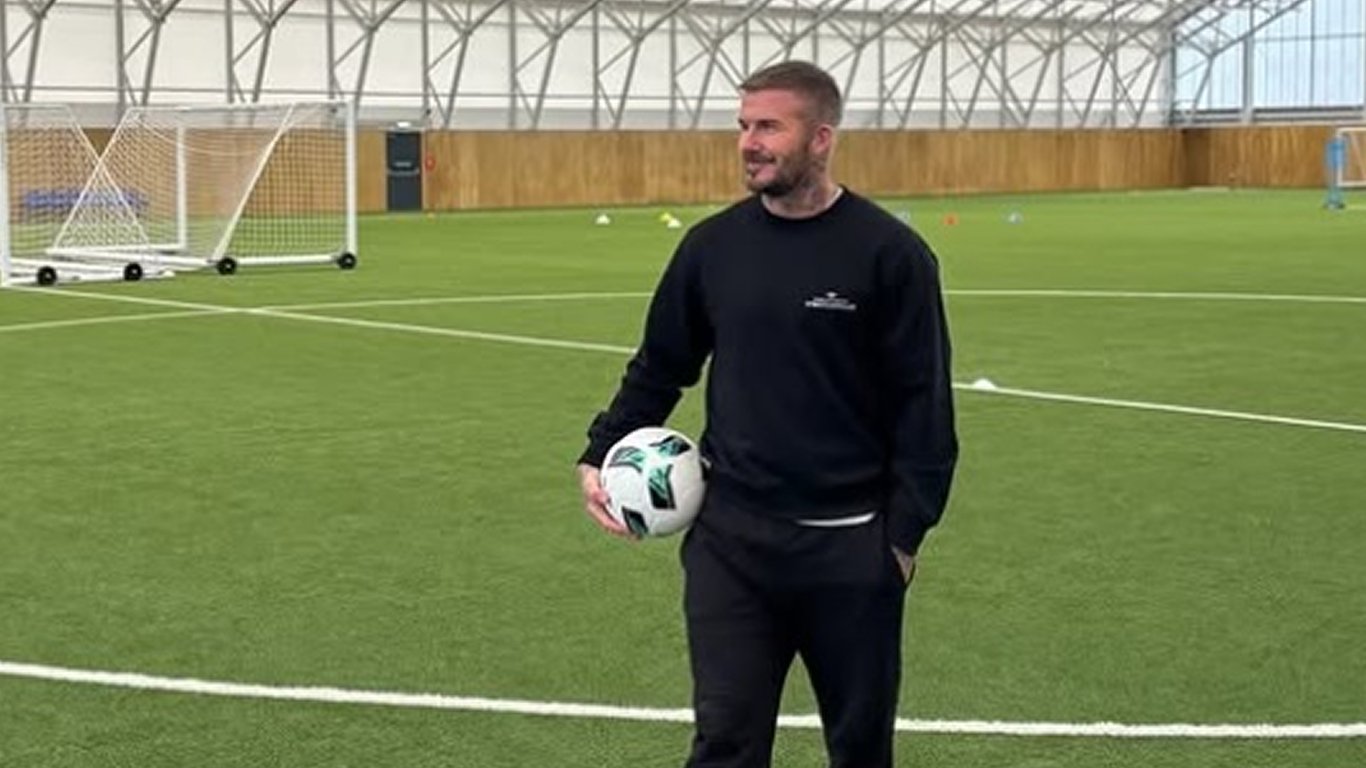 Девід Бекхем за допомоги одного елемента змінив кухню без ремонту (фото)