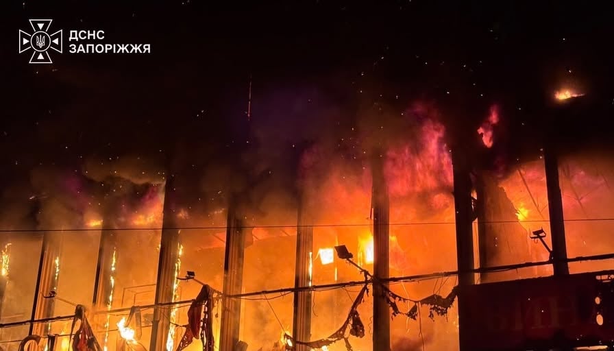 Нічна атака РФ: Зеленський повідомив про наслідки у 10 областях - фото 4