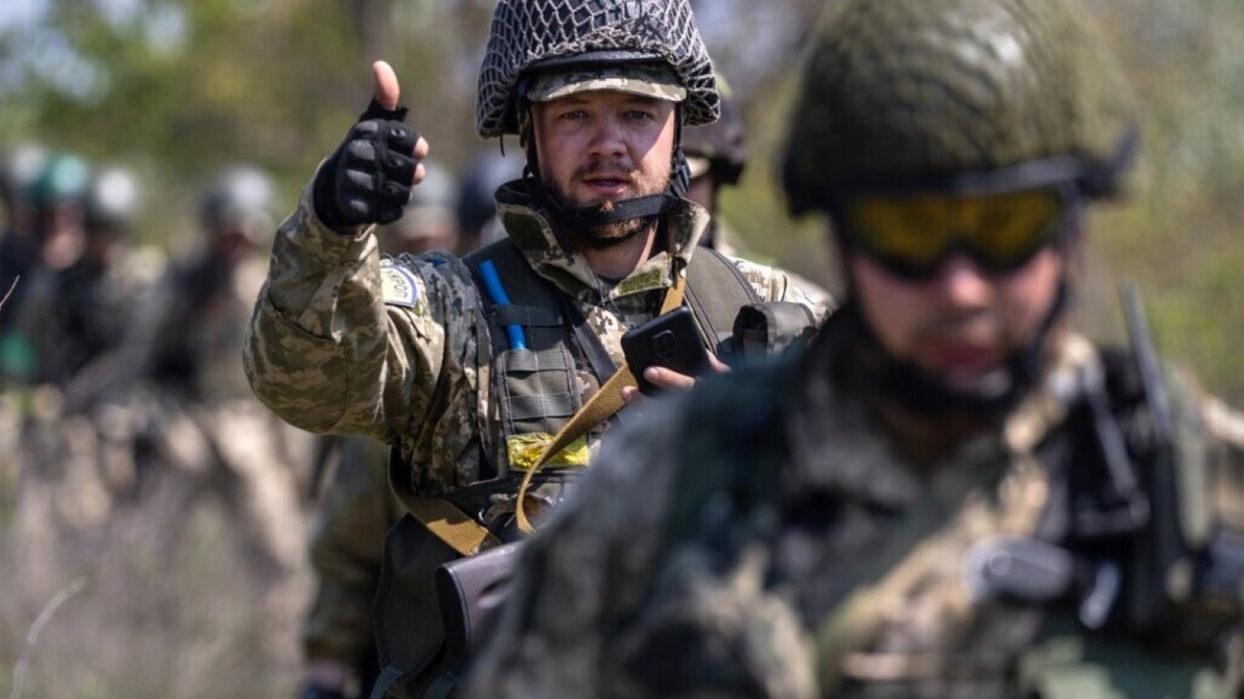 Зарплати українських силовиків — Рада знову змінить умови