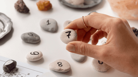 Нумерологический гороскоп на 16 января — кому стоит рискнуть - 285x160