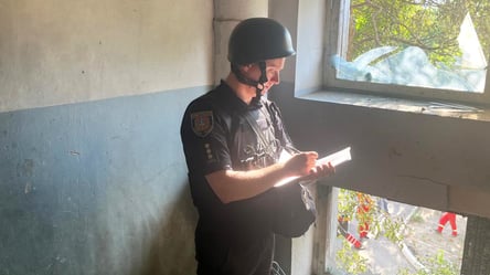 Усі злочини зафіксовані — поліція працює на місці влучання ворожого БпЛА на Одещині - 285x160