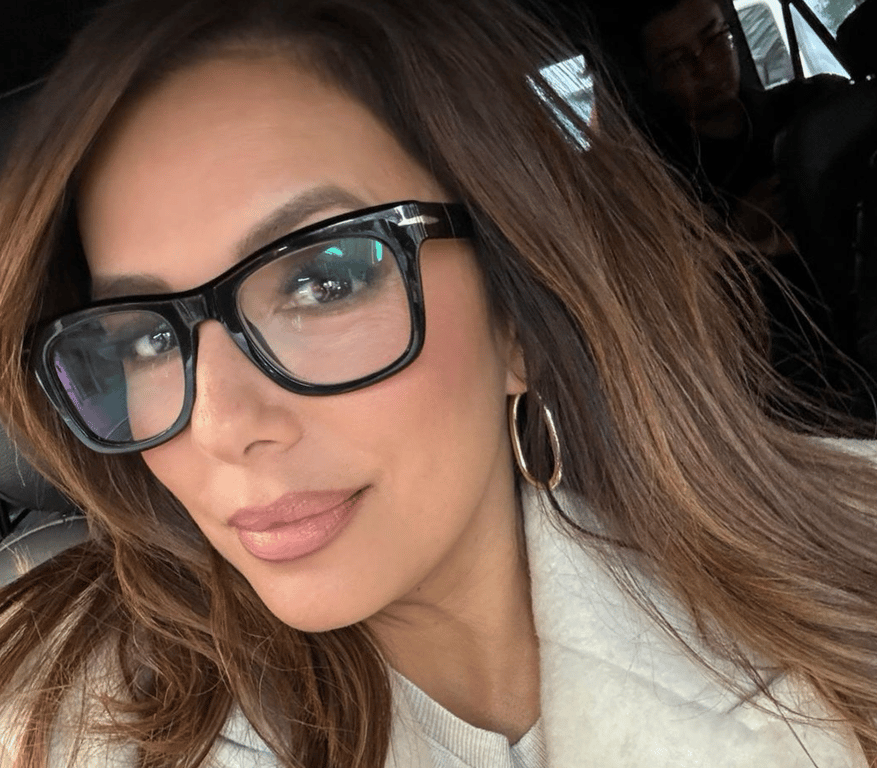 Секрети краси Єви Лонгорії, які вас здивують - фото 1