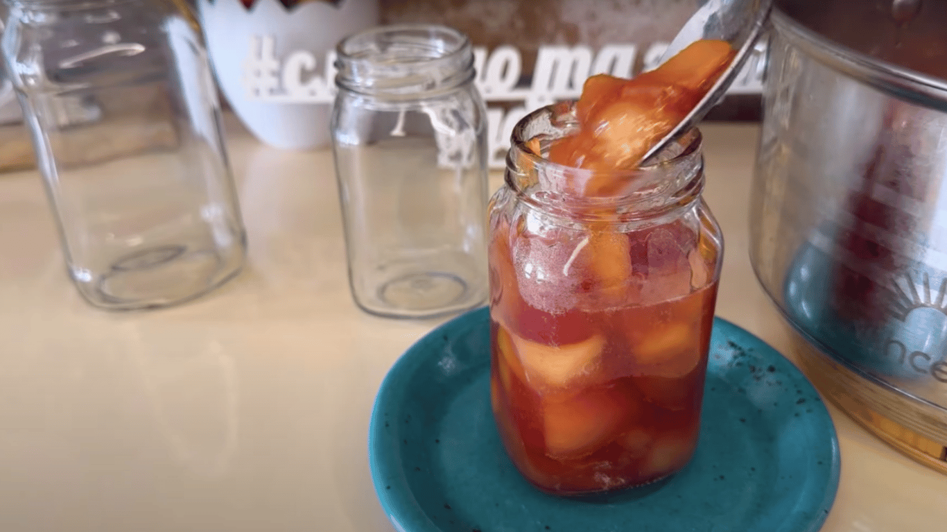 варення на зиму з персиків