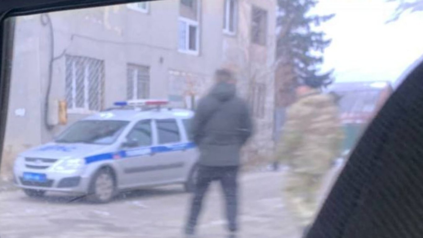 Кадыров в панике сбежал из Мариуполя — что его испугало и зачем он ехал туда