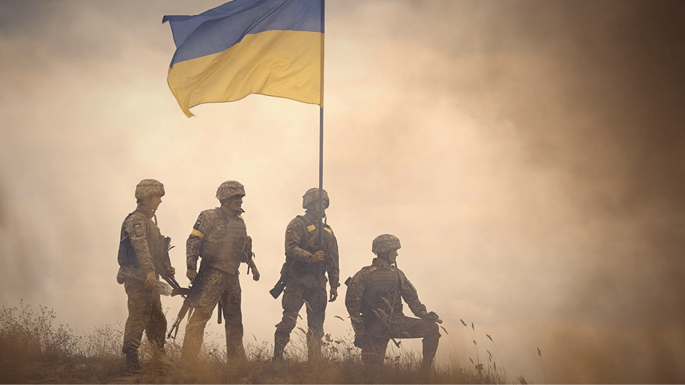 День героїв України — 23 травня — історія, традиції та щирі привітання