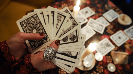 Гороскоп для всіх знаків Зодіаку на 15 жовтня 2025 за Таро - 285x160