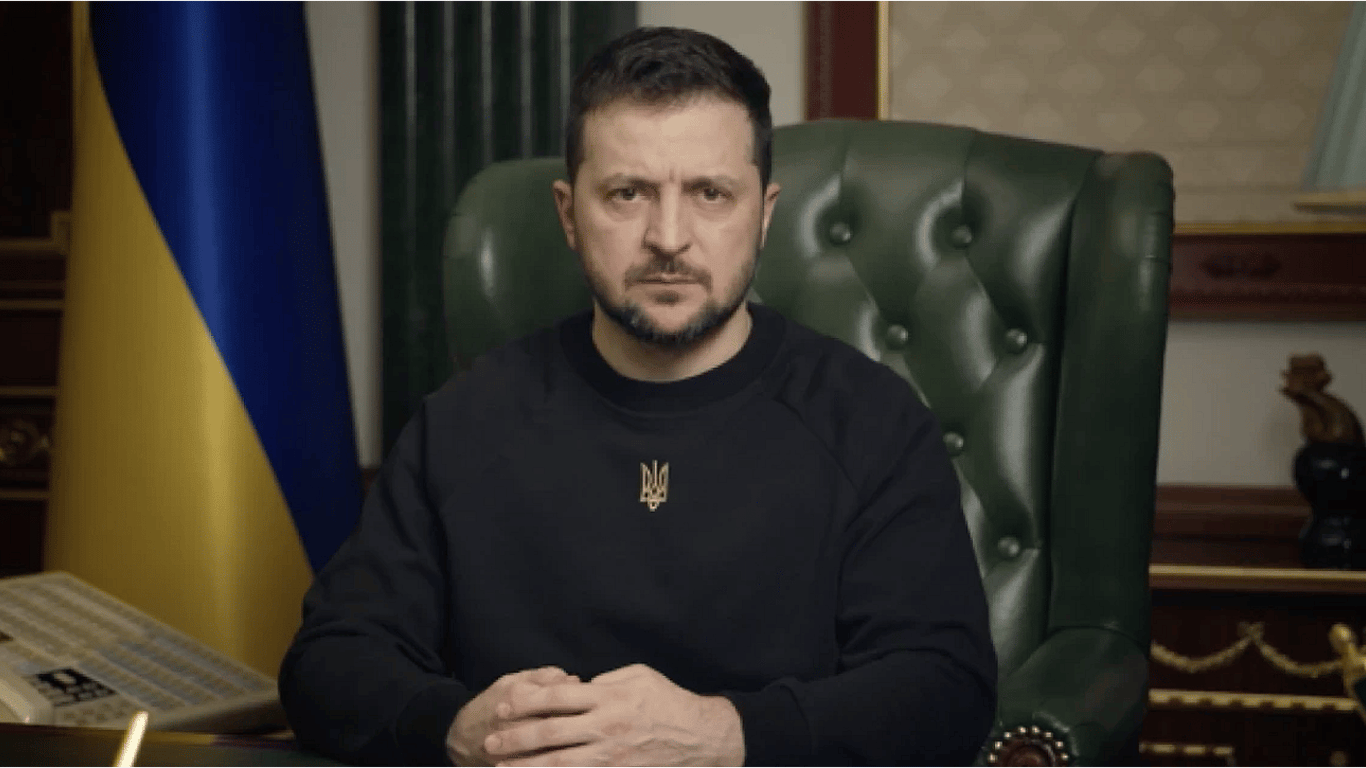 Zelenskyy reacted to Russian missile strike on Izium - 250x140