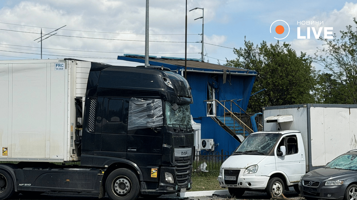Обстріл АЗС в Києві 14 травня