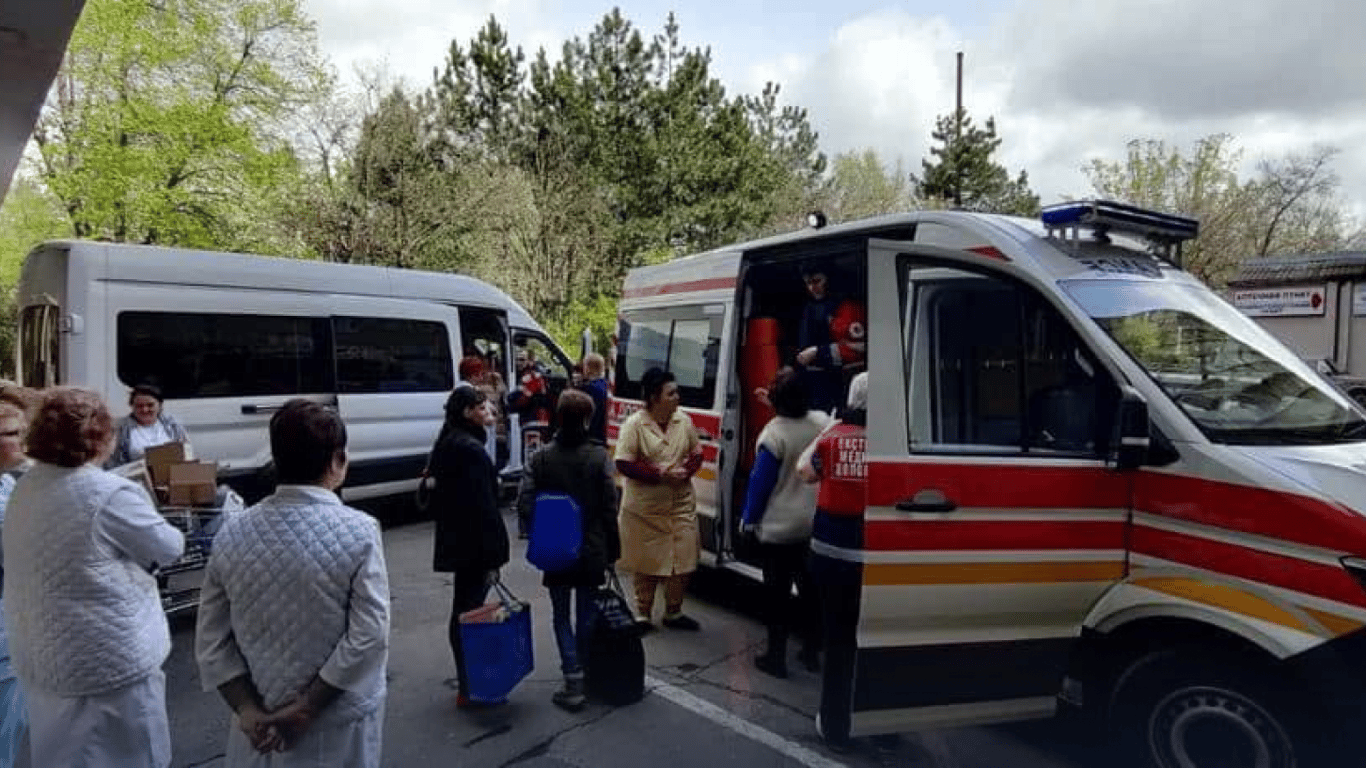 До Одеси евакуювали 13 дітей із Херсонщини