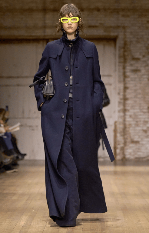 Обирайте штани в земляних тонах