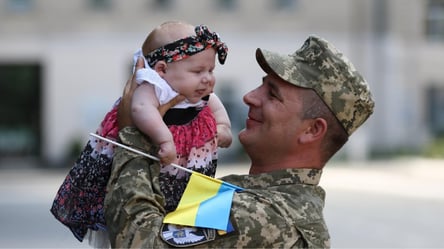 Когда День отца в Украине 2023: дата и традиции праздника папочек - 285x160