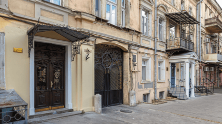 В Одесі відреставрували унікальні історичні двері — які саме - 285x160