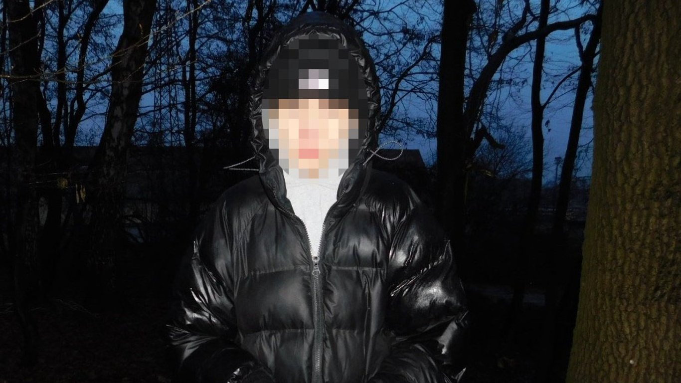 Во Львове 16-летнего волонтера, которого наградил Садовой, поймали на наркоторговле