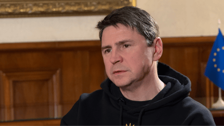 Подоляк назвал страны, готовые отправить миротворцев в Украину - 304x171