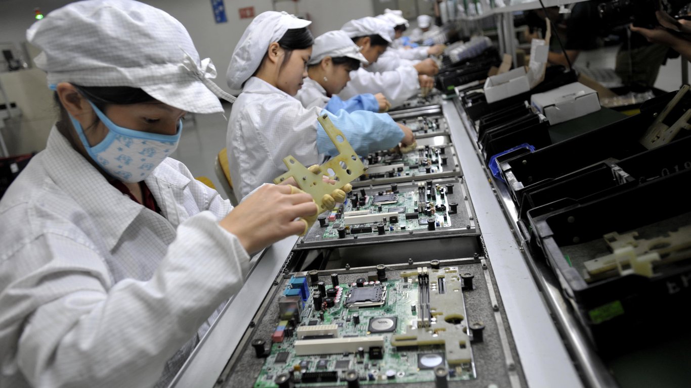 США могут обнародовать список китайских заводов по производству микросхем, которым запрещено получать технологии.