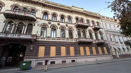 Окупанти пошкодили в Одесі дев’ять пам’ятників архітектури: список - 285x160