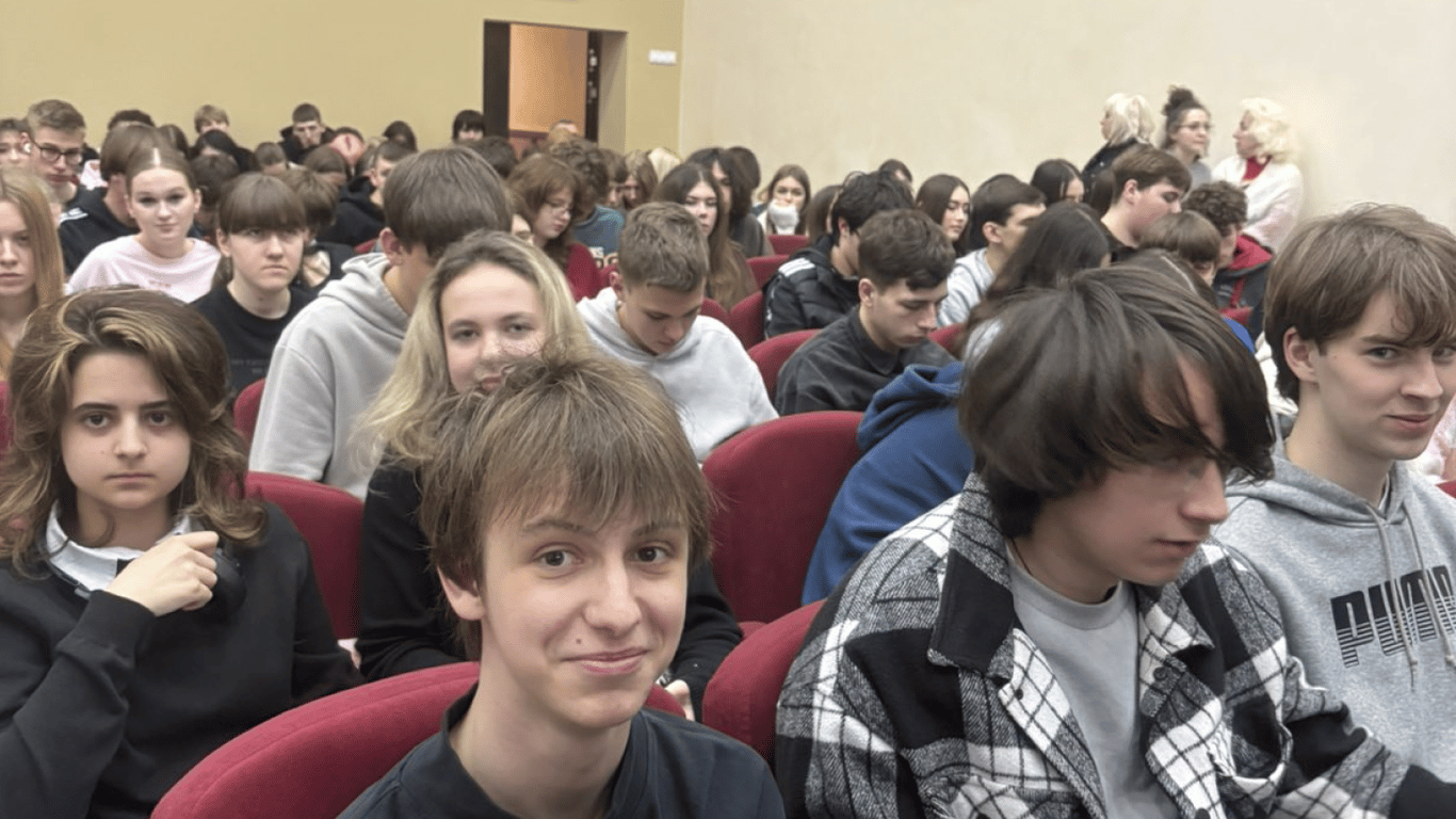 Повторное поступление на бакалаврат: суд заставит ТЦК предоставить отсрочку