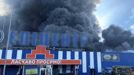 РФ атакувала торговий центр у Прилуках на Чернігівщині - 290x166