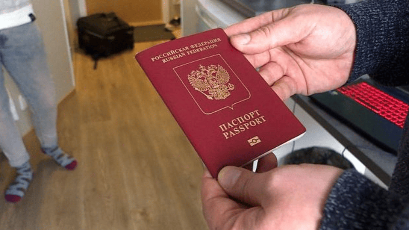 Окупанти продовжують примусову паспортизацію на Запоріжжі, — Генштаб