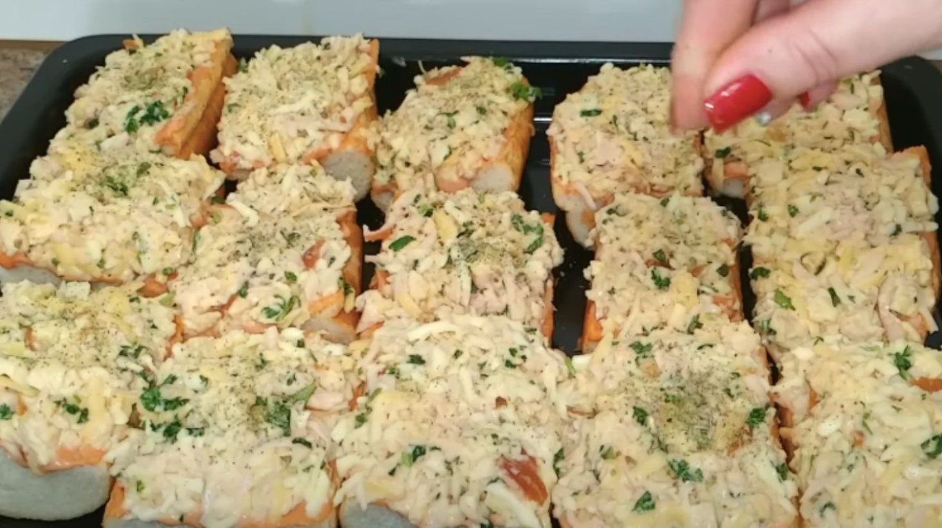 ситні гарячі бутерброди на сніданок