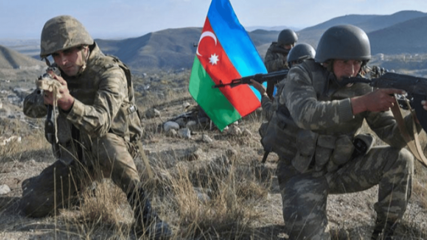 Конфликт в Нагорном Карабахе: как на начало операции Азербайджана реагируют Турция и РФ