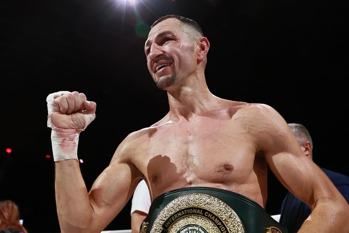 Виктор Постол