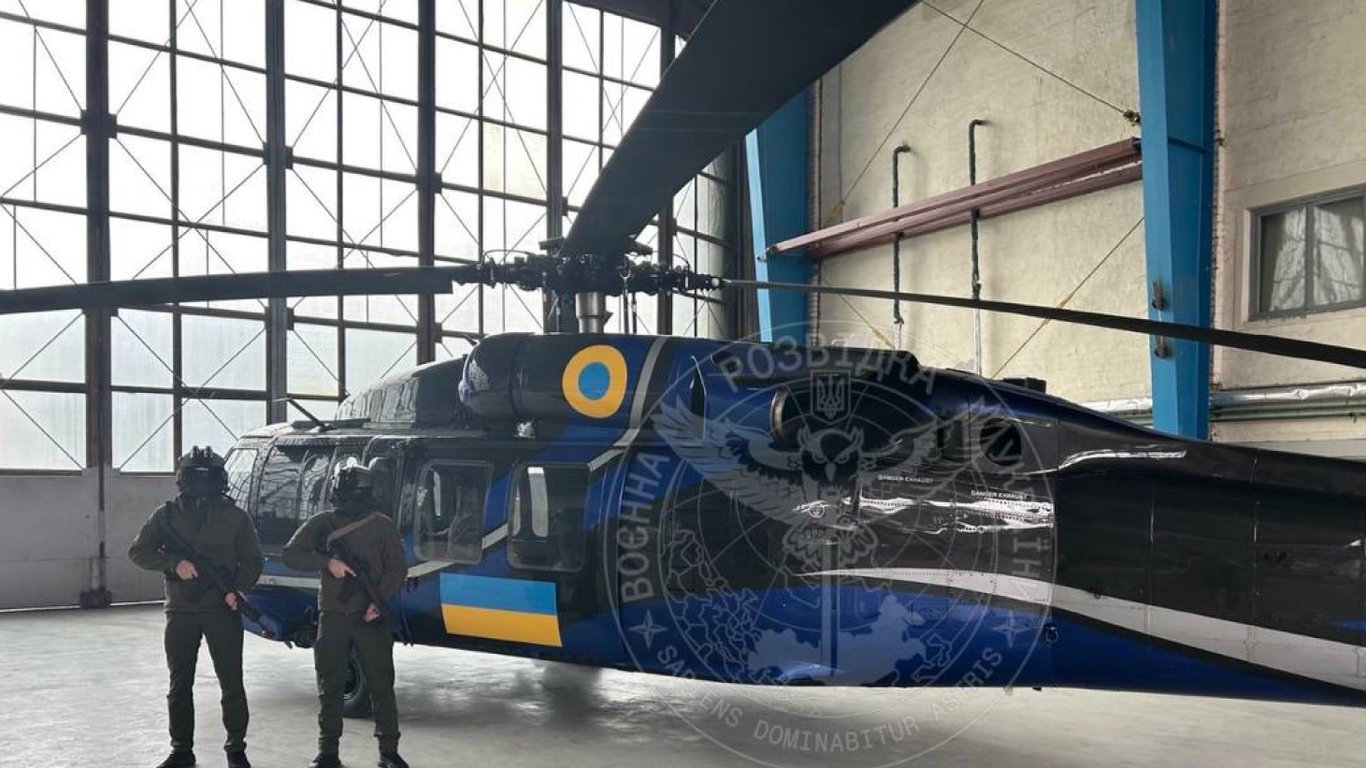 В українській розвідці показали гелікоптер UH-60 Black Hawk