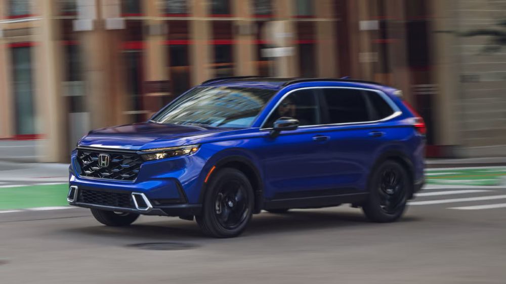 Четыре доступных гибридных модели Honda для покупки в 2025 году - фото 4