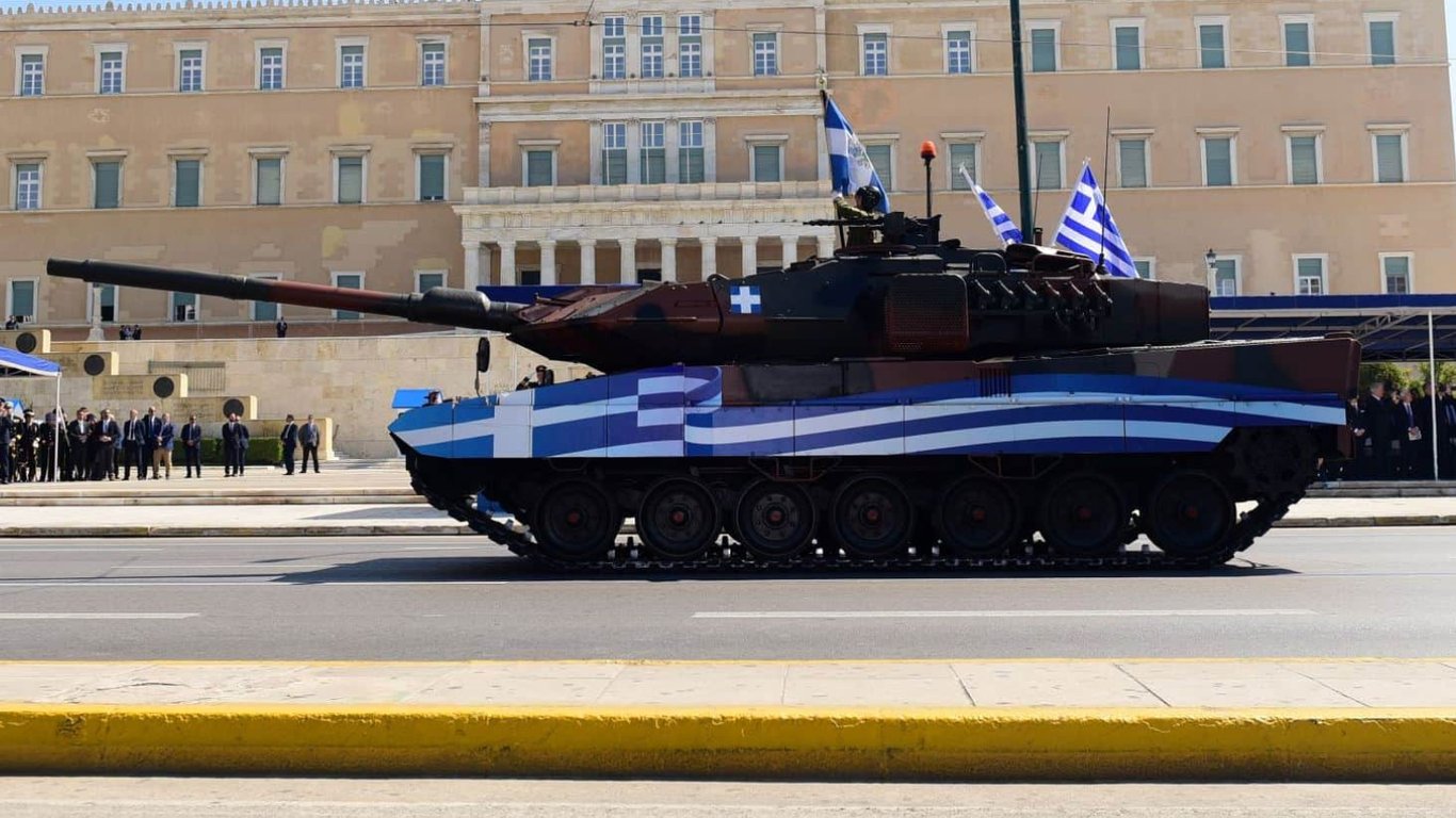 Какую военную технику Греция может передать Украине