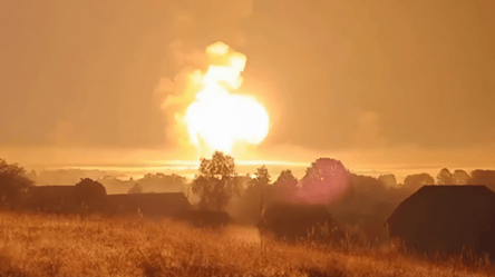 Russia lost another ammunition depot — locals complained of terrible explosions - 285x160